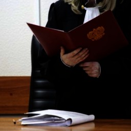 В Обливском районном суде уволилась судья с десятилетним стажем