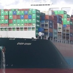 Суэцкий канал свободен: почему его разблокировали именно в полнолуние