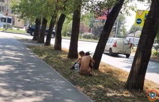 Ростовчан шокировала голая парочка на проспекте 40-летия Победы