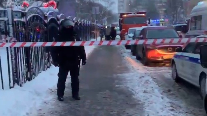 Заподозренный в убийстве в МФЦ опроверг свою причастность к преступлению