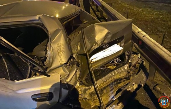 В аварии на въезде в Ростов погибла 17-летняя девушка