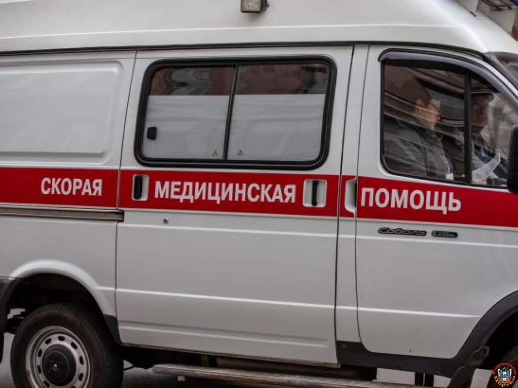 В Ростове 14-летний подросток пострадал в ДТП с двумя внедорожниками