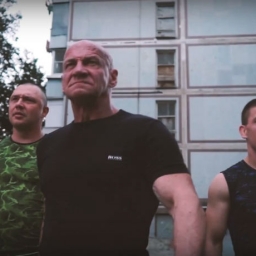 Премьера - «Девяностые», с 18 лет и 18 часов