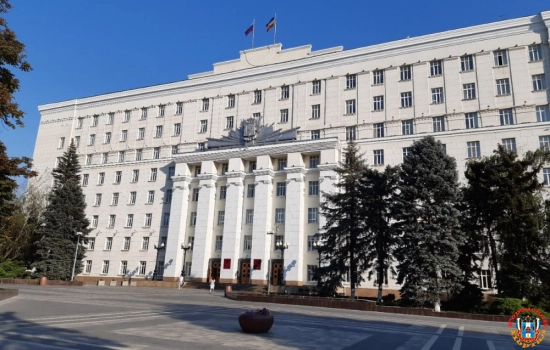 Ростовским чиновникам заплатят по удвоенной ставке за командировки в Донбасс