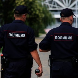 В Ростовской области участковый угрозами «развел» на деньги двух инвалидов
