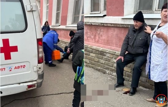 Бешеная свора собак напала на трех человек в Азове