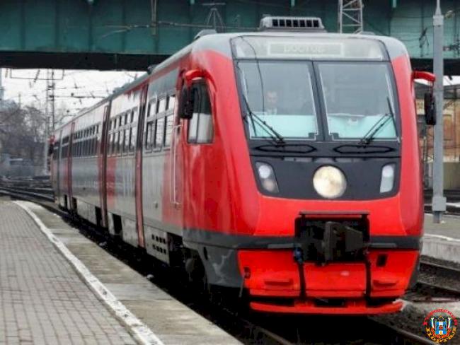 Допстоянку ввели поездам Ростов – Таганрог Допстоянку ввели поездам Ростов – Таганрог