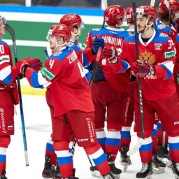 Российские хоккеисты выступят на ЧМ под флагом ОКР и с гимном IIHF