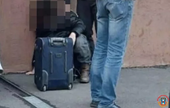 Преследовавшего школьниц мужчину, закрыли в ростовском СИЗО