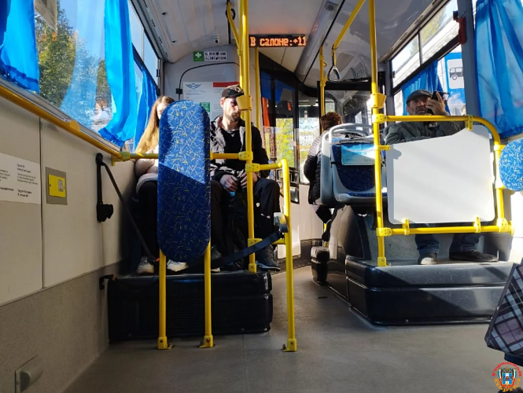 Власти Таганрога заявили об оттоке водителей автобусов в Мариуполь
