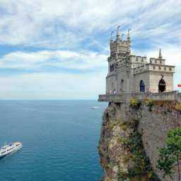 Пострадавшие при пожаре ростовские дети проведут осенние каникулы в Крыму