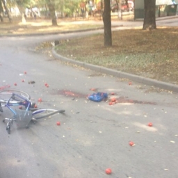 Спешащая женщина-водитель сбила 73-летнего велосипедиста в Ростовской области