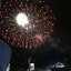 Озарившие вечернее небо Ростова шикарные фейерверки Победы восхищенные горожане сняли на видео 4