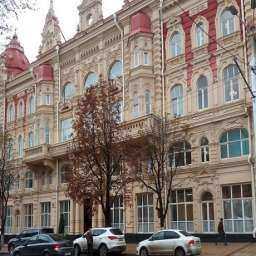 Чтобы прекратить обмороки работников мэрии Ростова, власть решила потратить 77 млн рублей