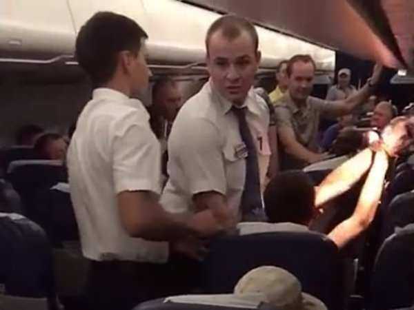 Пьяный дебошир подрался на рейсе Ростов – Тель-Авив