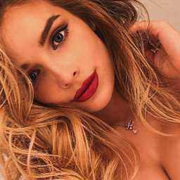 Пышногрудая ростовчанка Татьяна Котова бьется за титул самой сексуальной россиянки во версии MAXIM