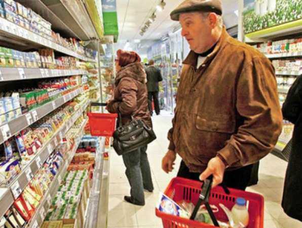Самая дорогая мука и вода: цены в Ростове сравнили с соседними городами ЮФО