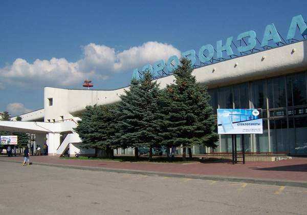Ростовский аэропорт эвакуировали из-за угрозы взрыва