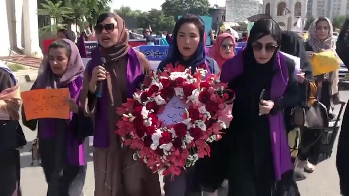 Талибы дали понять, что судьба афганских женщин – не дело Запада
