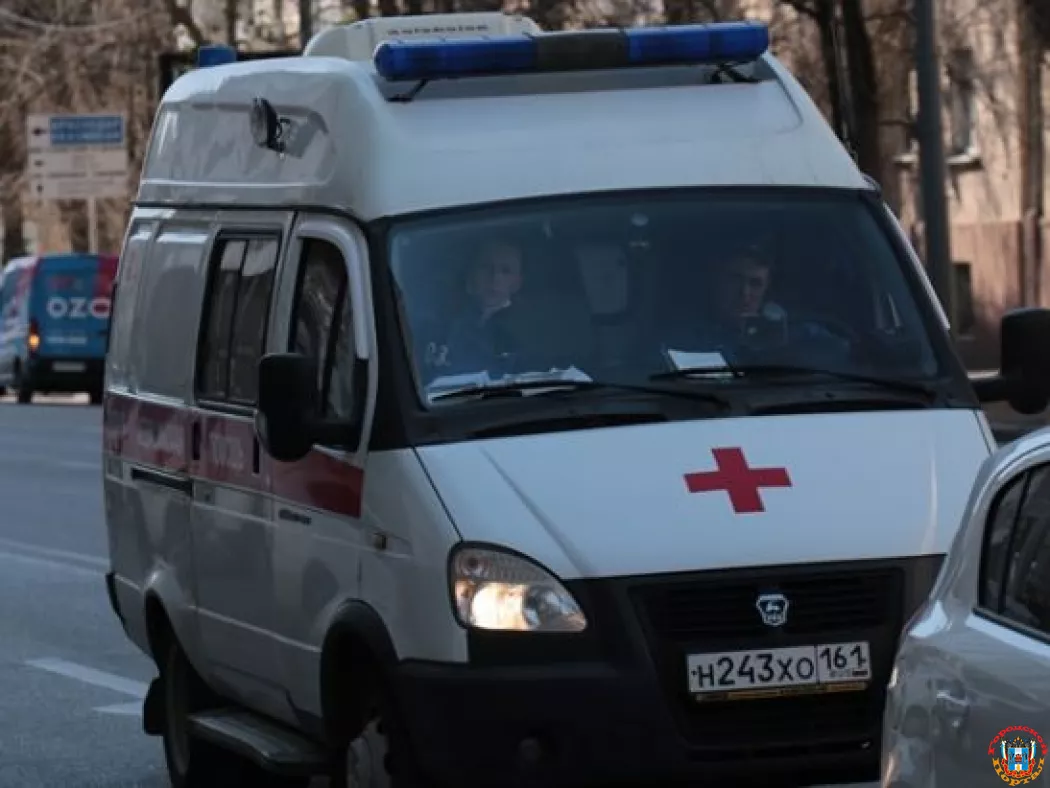 В Ростовской области водитель и двое пассажиров «четырнадцатой» пострадали в ДТП