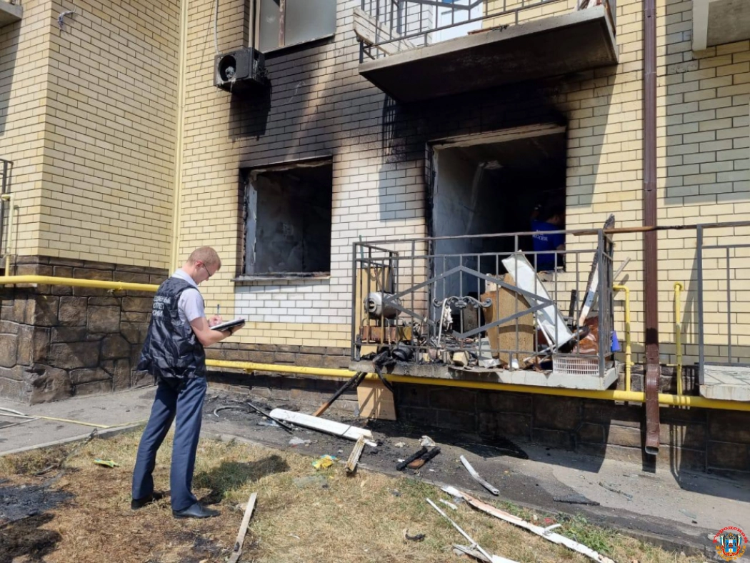 В Таганроге загорелась квартира после взрыва газа, есть погибший