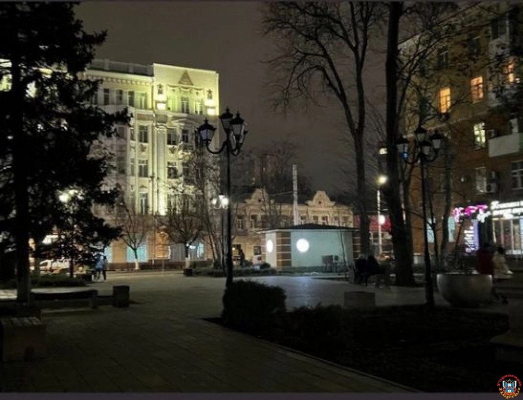 Ростовчане просят восстановить уличное освещение в сквере на Большой Садовой