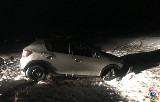 Двое взрослых и ребенок получили травмы в ДТП в Ростовской области