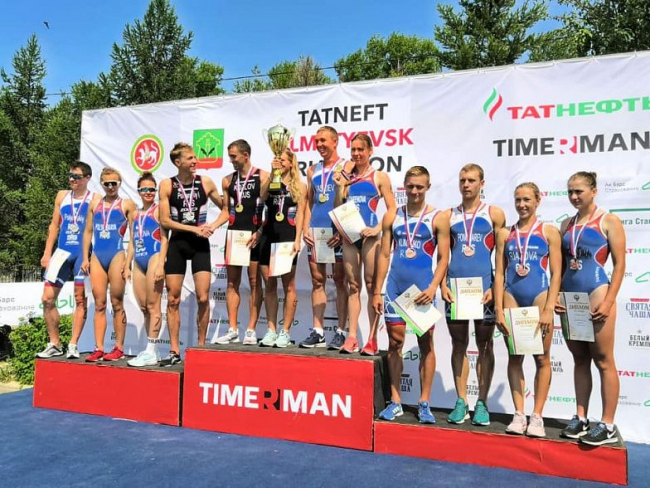 Ростовские триатлонисты завоевали призовые места на чемпионате и первенства страны