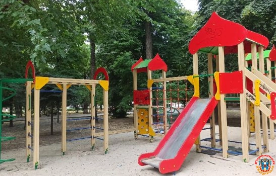 На благоустройство детских площадок в Ростове власти потратят 46 млн рублей