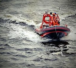 Каменского спасателя осудили за кражу бензина