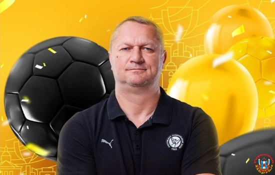 День рождения отмечает главный тренер гандбольного клуба «Ростов-Дон» Эдуард Кокшаров
