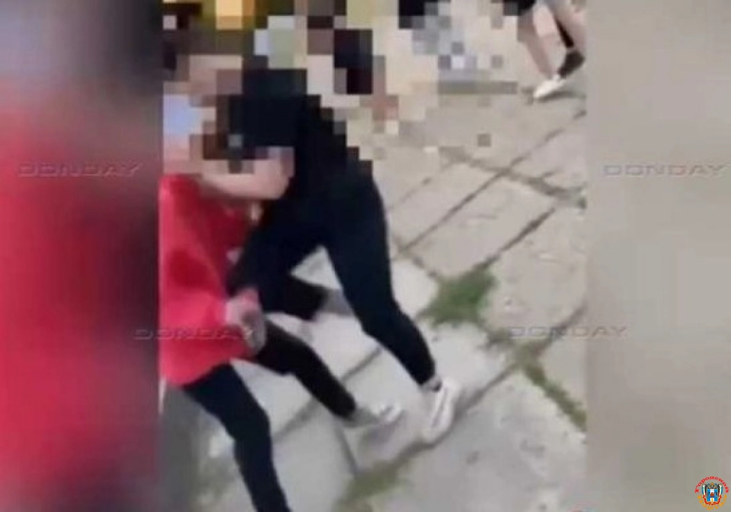 В Шахтах подростки подрались на одном из мемориалов