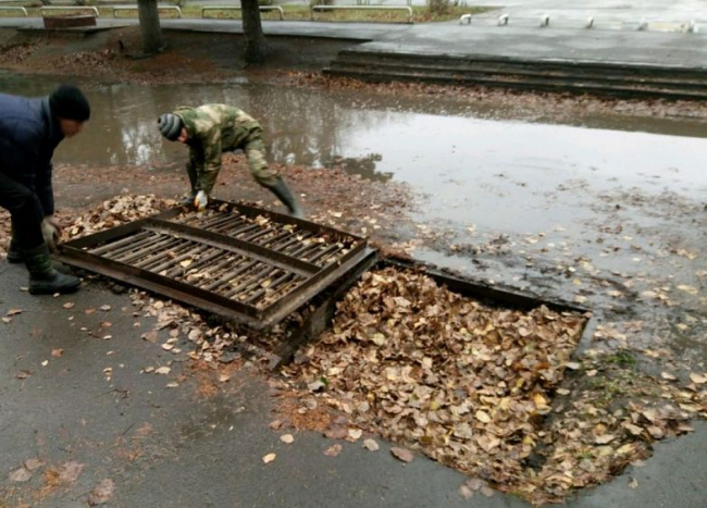 В новочеркасском микрорайоне Донской восстановили работу ливневой канализации