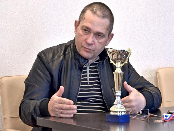 На главного архитектора Каменск-Шахтинского возбудили уголовное дело На главного архитектора Каменск-Шахтинского возбудили уголовное дело