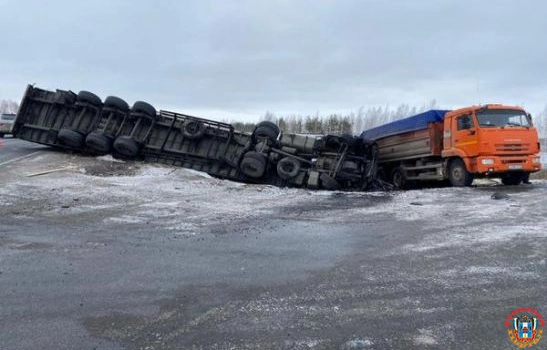 Дальнобойщик из Ростовской области погиб в аварии с КамАЗом под Оренбургом