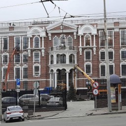 Роскошный офис вместо парковки построили у парка Горького в Ростове