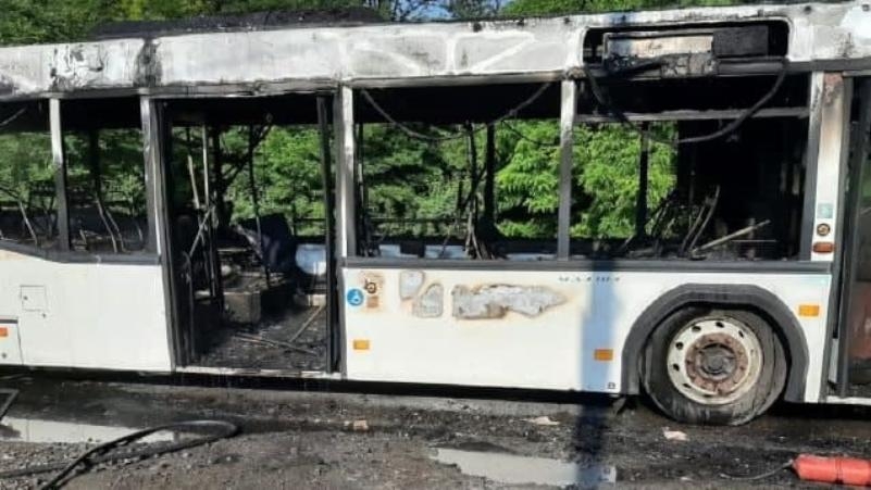 Прокуратура проведет проверку по факту возгорания автобуса в Ростове-на-Дону