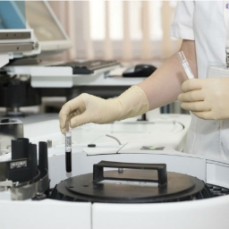 Названы города Ростовской области, жители которых все чаще умирают от рака