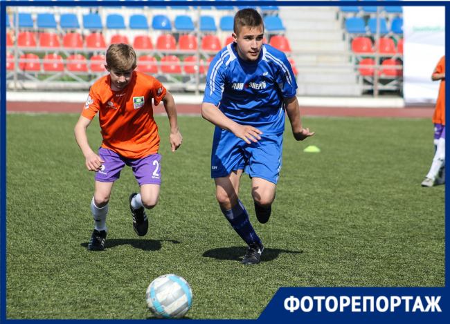 В Азове определили финалистов этапа соревнований по футболу среди команд детских домов и школ-интернатов