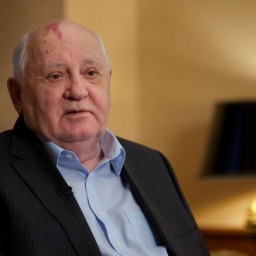 На Михаила Горбачева подали в суд