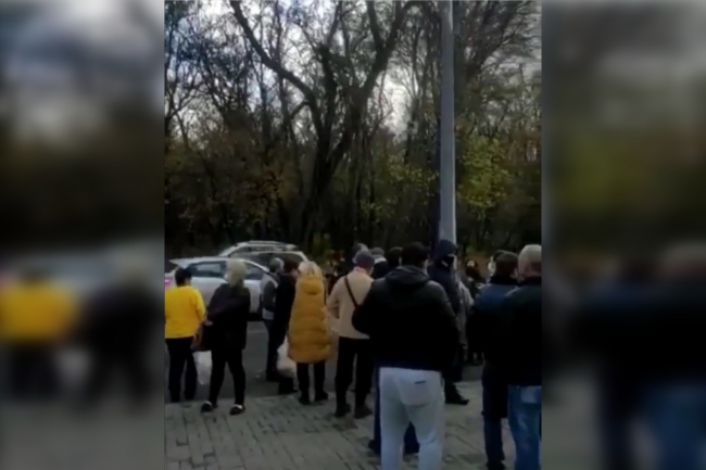 «Если сити-менеджер не справляется, пусть уходит»: в ростовском ДНТ дали свет после акции протеста