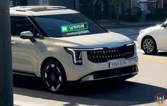 Это совершенно новый Kia Carnival