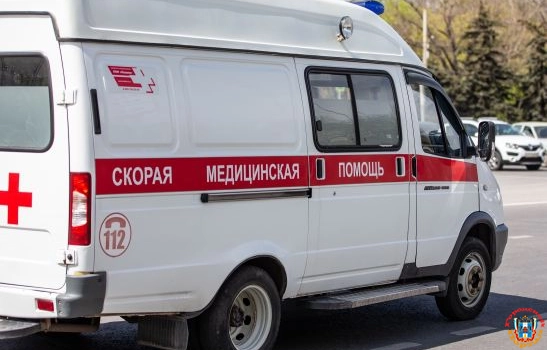 В Ростовской области 19-летний автомобилист насмерть разбился, врезавшись в дом