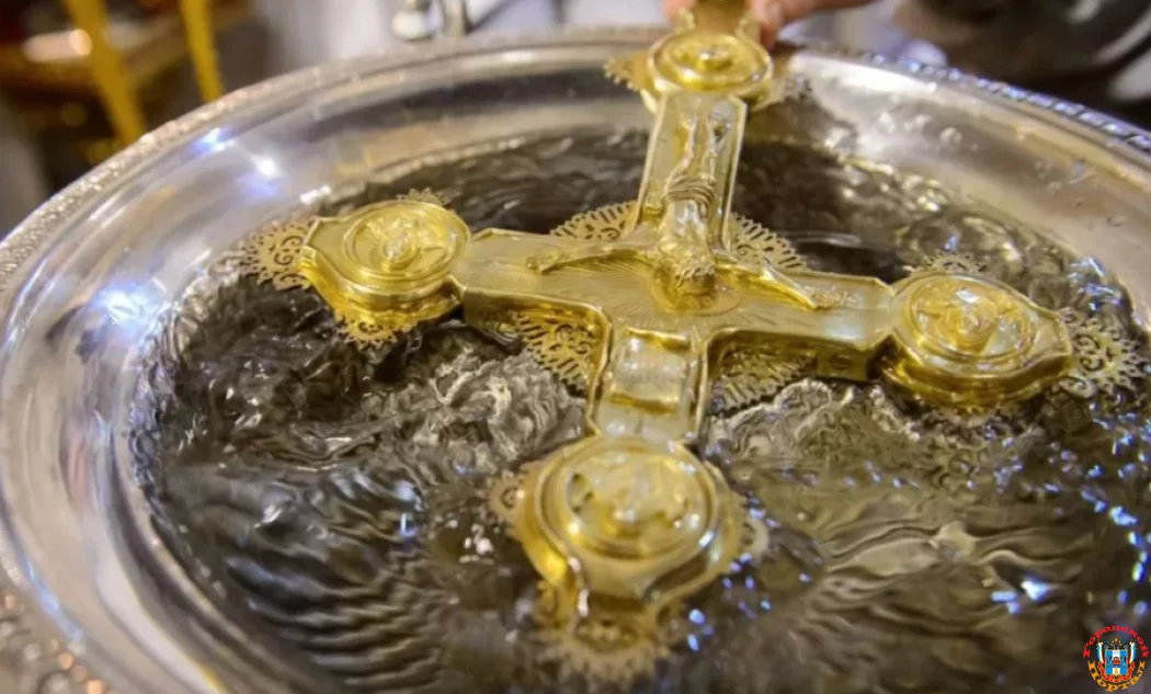 10 наивных вопросов священникам о святой воде