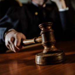 Экс-главный архитектор Азовского района пойдет по суд за халатность