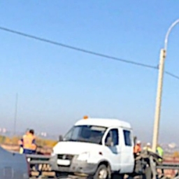 Грузовик сбил насмерть дорожного рабочего на трассе Батайск - Ростов