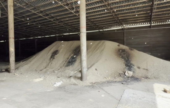 Украинские военные выжигают урожай и рушат хранилища