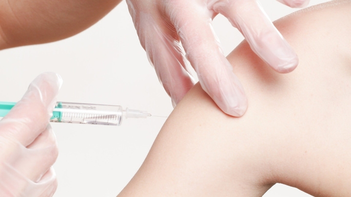 Почему мужчинам важно вакцинироваться от ВПЧ