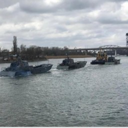 Корабли Каспийской флотилии прошли через Ростов по пути на Черное море