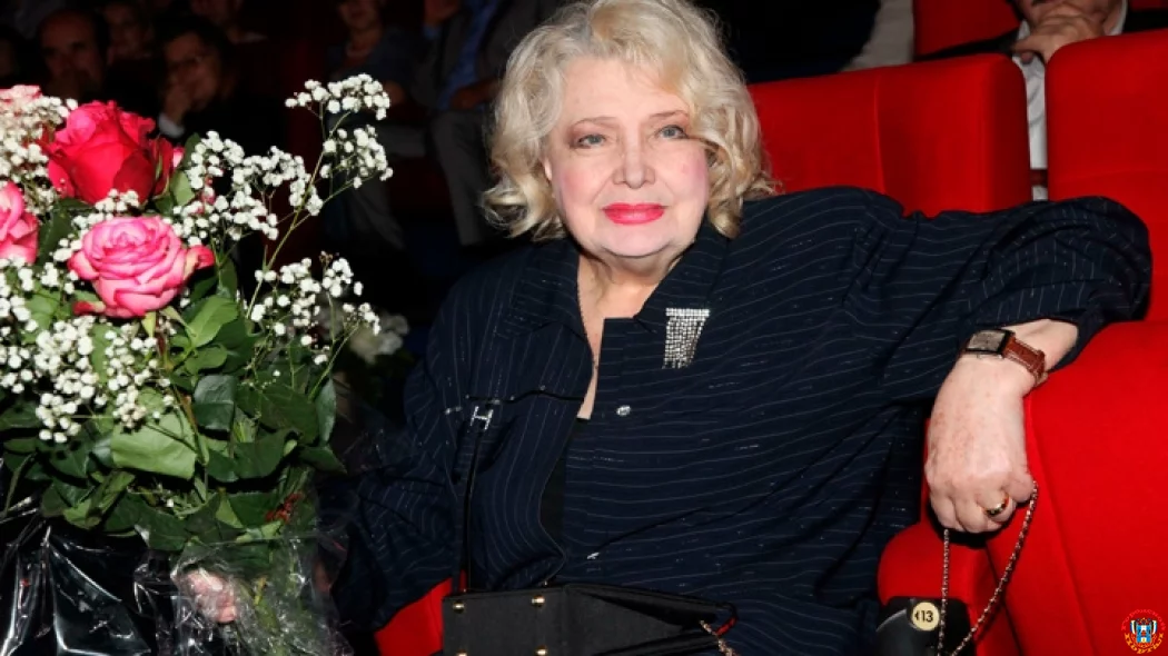 Доронина вернулась в кресло руководителя МХАТ им. Горького